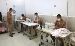 طرح اشتغال&zwnj;زایی معتادان بهبودیافته در یکی از کمپ&zwnj;های اهواز آغاز شد