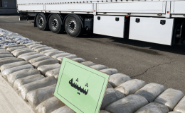 توقیف کامیون حامل ۱۰ کیلو شیشه در اردبیل