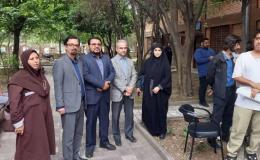 اجرای تئاتر خیابانی "زیر چتر ماه" با محوریت پیشگیری از اعتیاد در مازندران