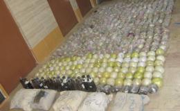 توقیف پژو 405 با 550کیلو مواد مخدر در نایین