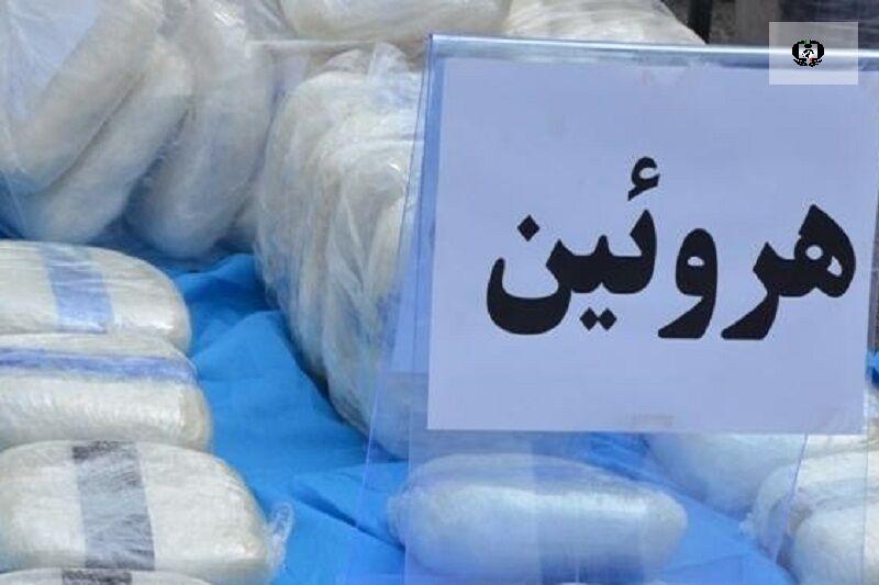 ۹ کیلوگرم شیشه و هروئین زیر سر نوزاد/ متهمان در همدان زمین گیر شدند