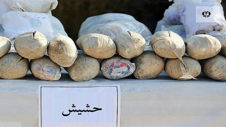 کشف ۱۰ کیلوگرم حشیش از مخفیگاه 2 متهم در قزوین