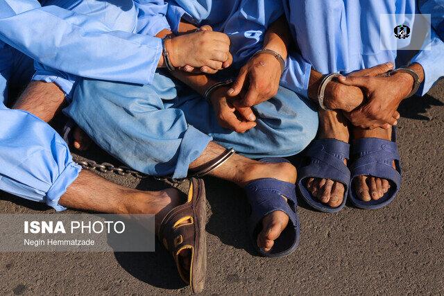 کشف ۴۱ کیلوگرم انواع مواد مخدر و دستگیری ۴ قاچاقچی در یزد