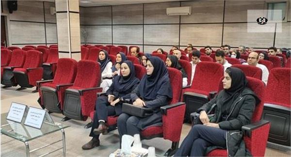 کارگاه آموزشی پیشگیری از اعتیاد برای جامعه کار و تولید در رشت برگزار شد
