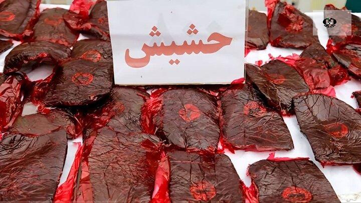 وانت حامل ۴۷ کیلو حشیش در اصفهان توقیف شد
