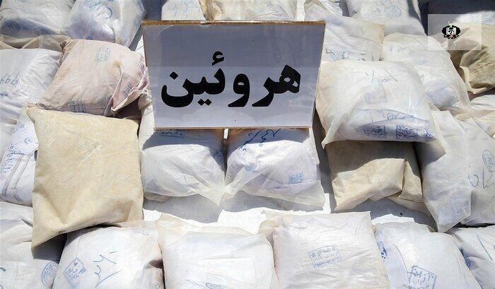 پلیس: ۵۲ کیلوگرم مواد مخدر و ۴ قبضه سلاح گرم در غرب استان تهران کشف شد