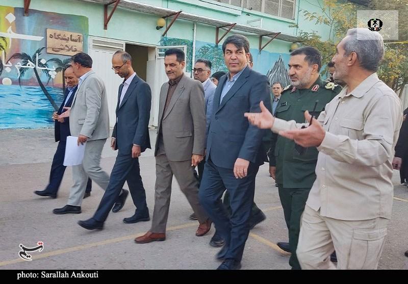 قدردانی استاندار کرمان از خدمات اردوگاه کرامت و تأکید بر بهره&zwnj;برداری سریع دهکده امید و زندگی