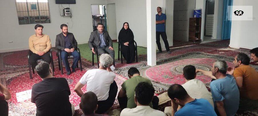 بازدید دادستان تویسرکان از کمپ &laquo;امید رهایی&raquo;؛ تأکید بر رفع موانع اشتغال بهبودیافتگان