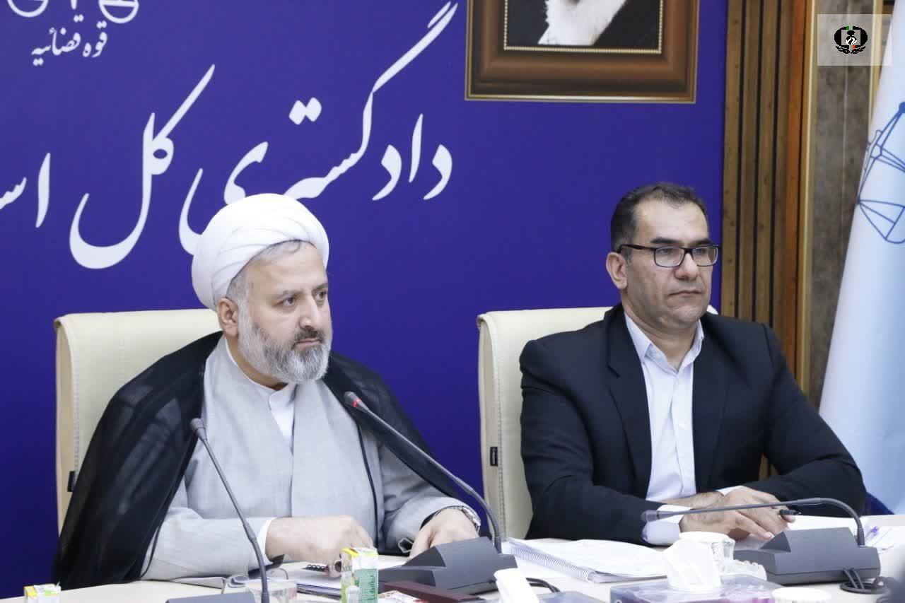 متولیان اقدامات فرهنگی خود در حوزه مبارزه با مواد مخدر را ارائه دهند
