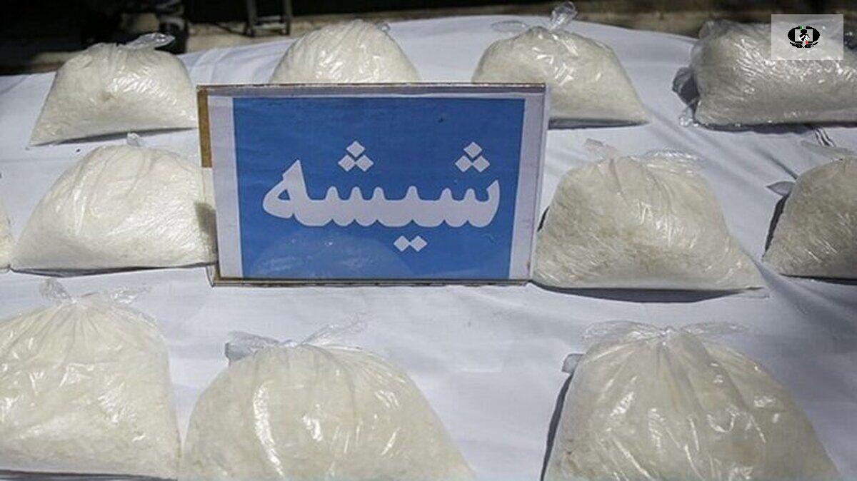 کشف مواد مخدر شیشه همراه مسافر در مرز چذابه
