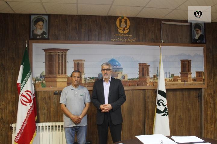 دوچرخه سوار مازندرانی پیام پیشگیری از اعتیاد را به یزد برد